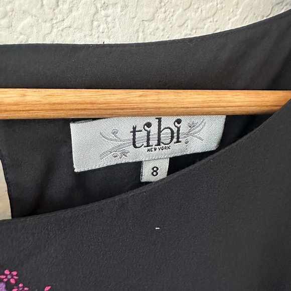 Tibi Black 100% silk Sz L mini Dress with Pink Paisley Accents - Picture 3 of 6
